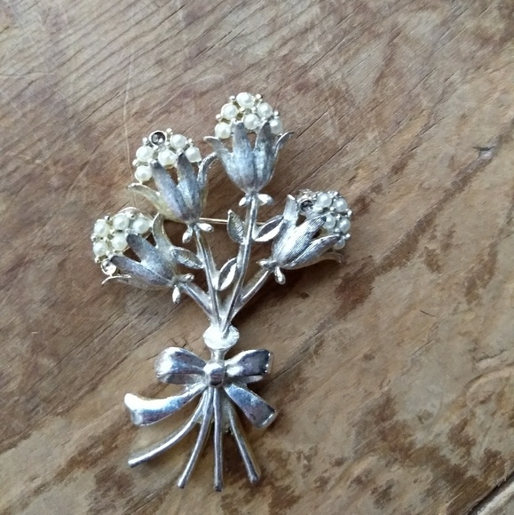 Vintage Napier flower bouquet brooch pin - Picture 2 of 5